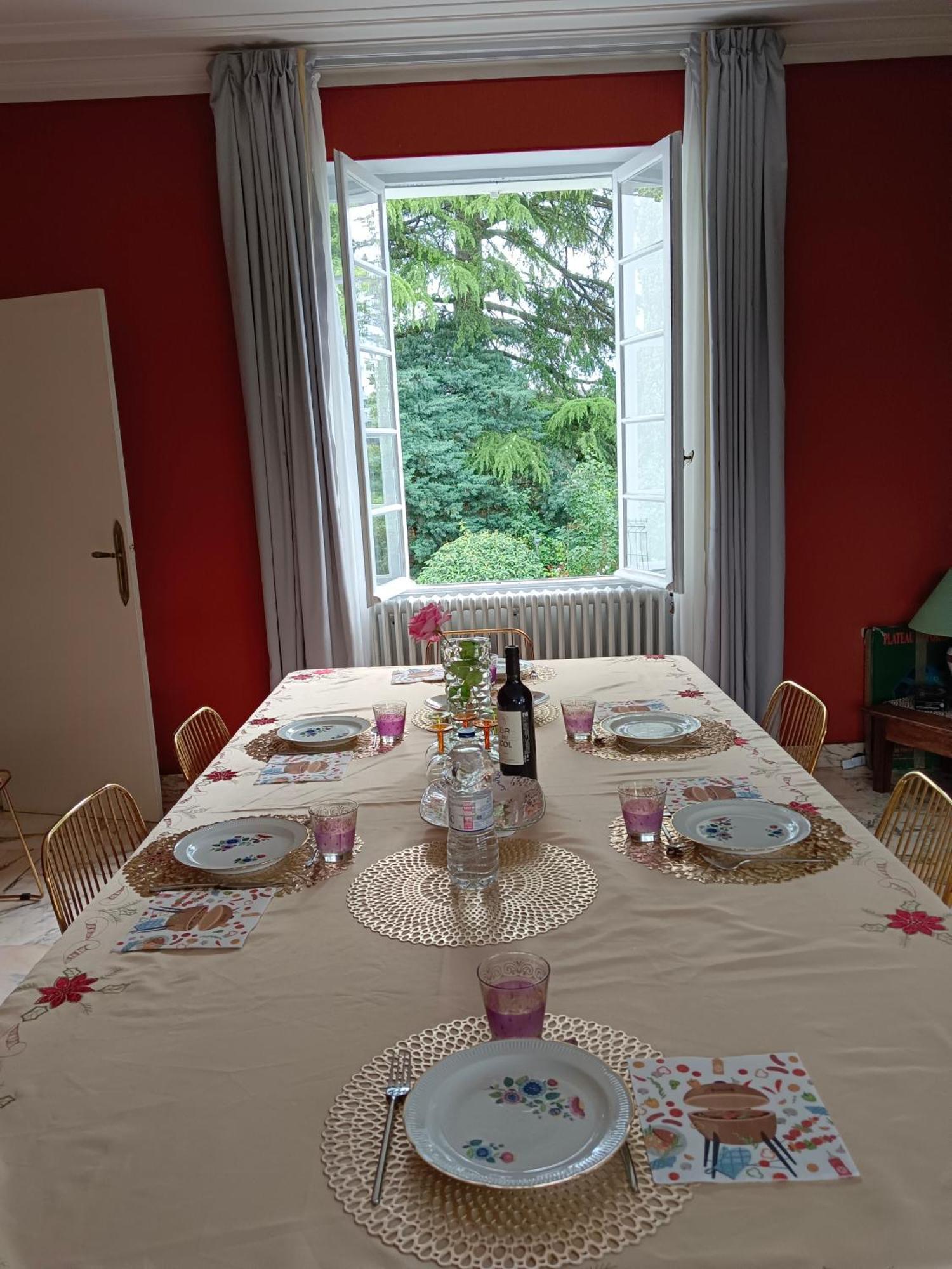 La Maison Basque Sainte-Livrade-sur-Lot Extérieur photo