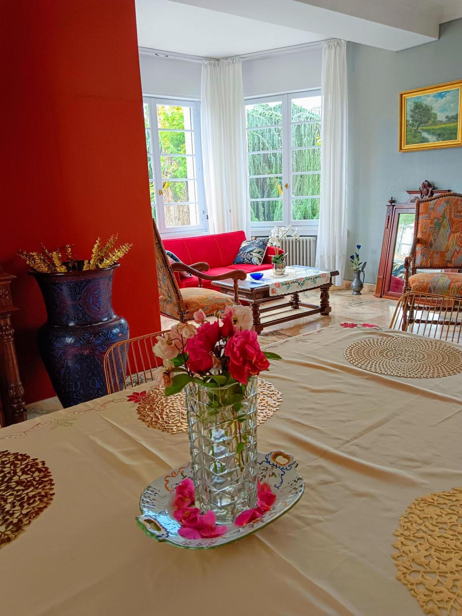 La Maison Basque Sainte-Livrade-sur-Lot Extérieur photo